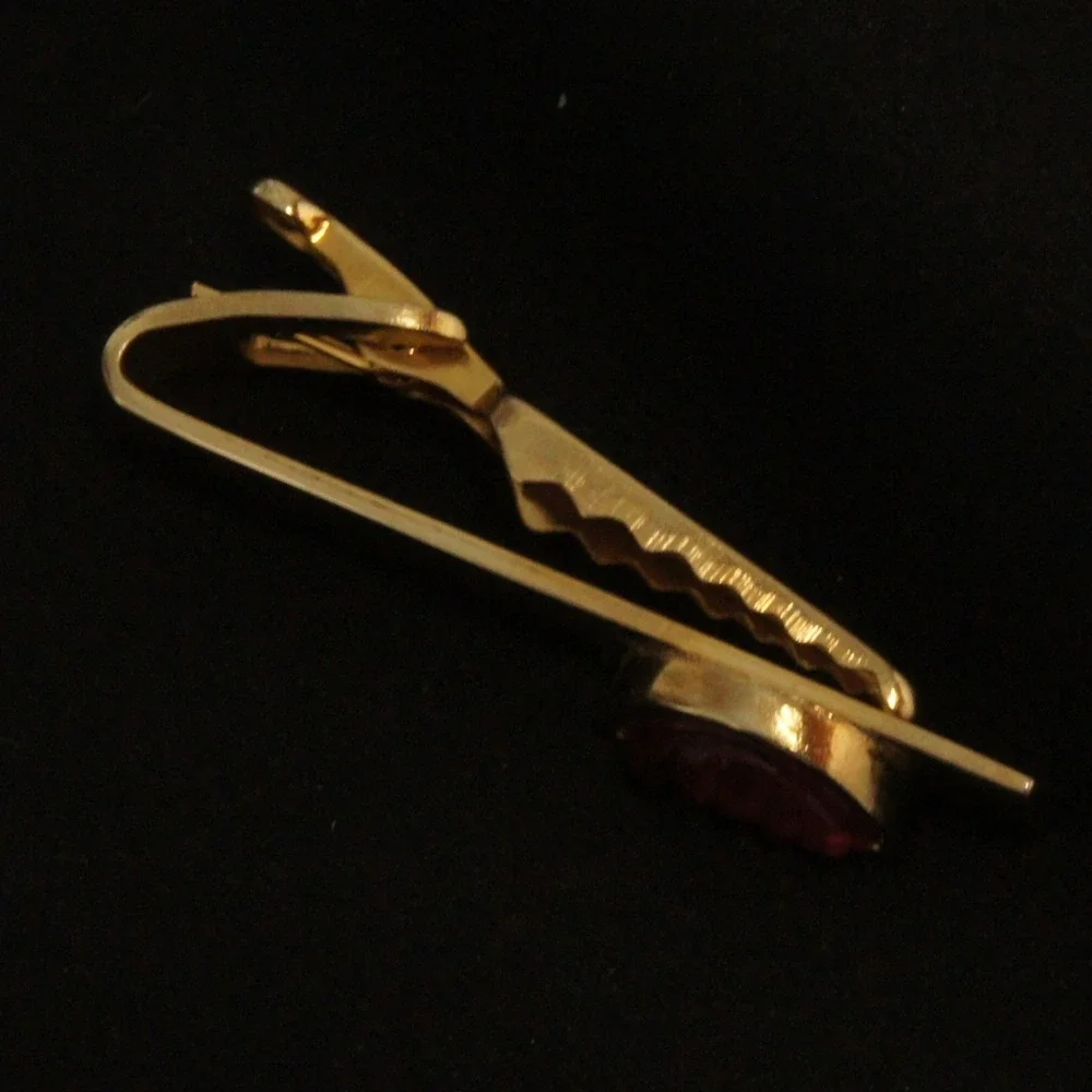 Vintage Shields Tie Clip Gold Tone Red Stone Bar Mens‎ Classic Formal